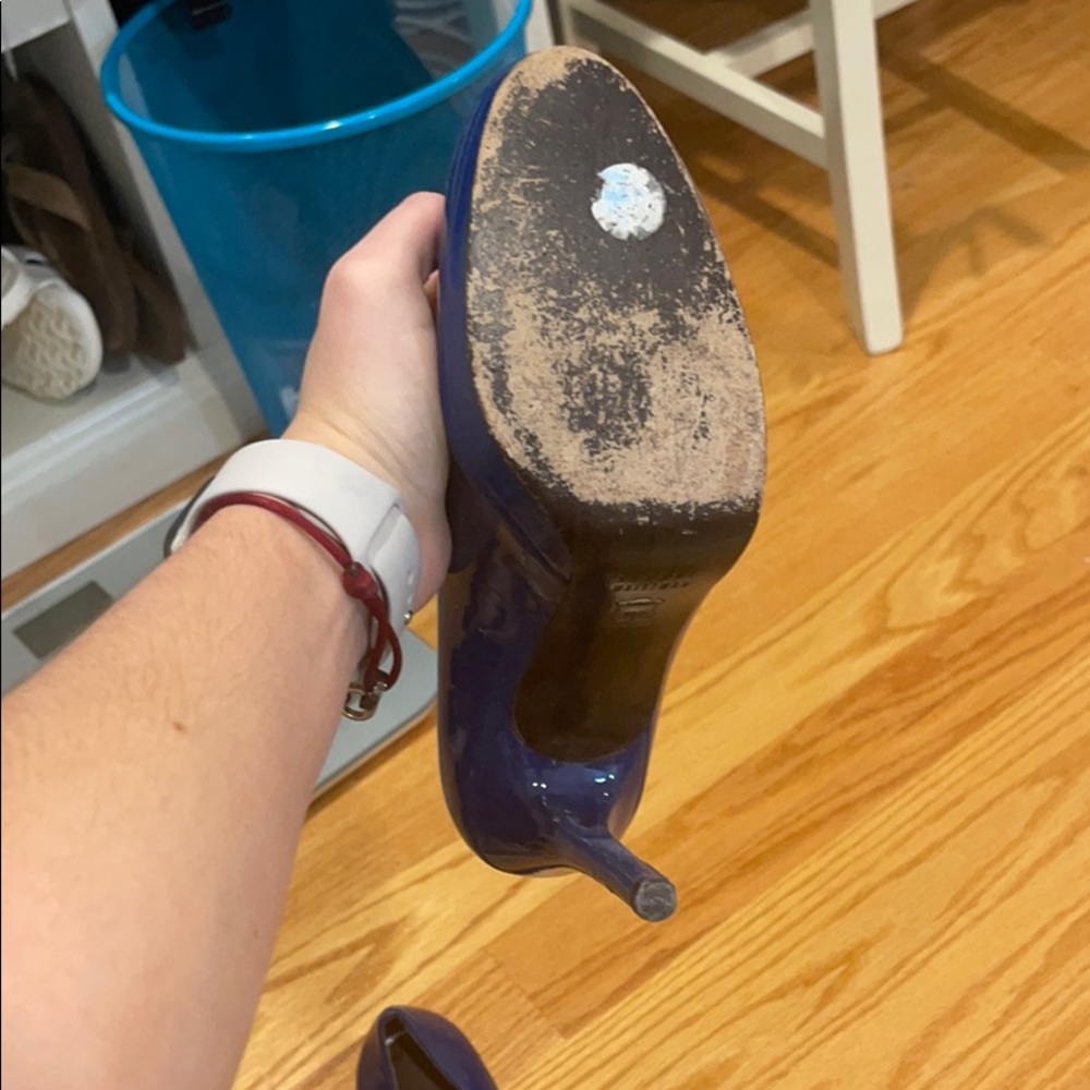 Lightly Worn Stuart Writ Man Heels - image 6